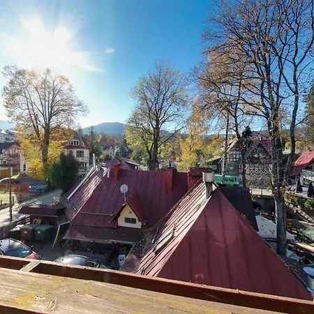 Topaz 招待所 斯克拉斯卡波伦巴