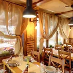 Guest house Topaz 3*