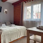 Guest house Topaz 3*
